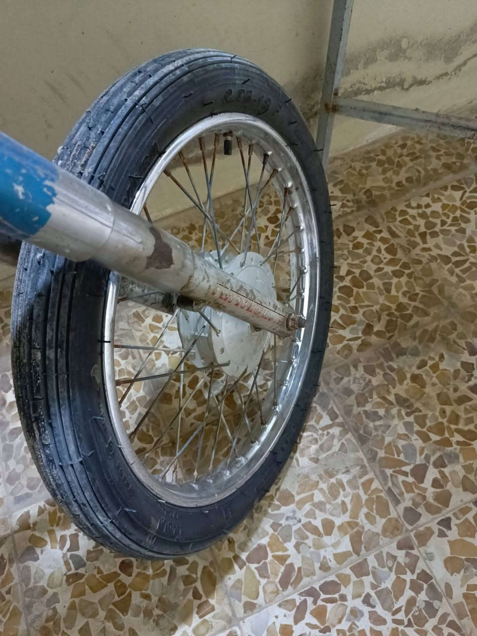 للبيع الوياله جدد تايرات قبل اسبوع شديتهن زوج والمكينه شغاله بس بيها فيلس


**إذا كنت صاحب هذا الإعلان وتريد حذفه لأي سبب، رجاءا أرسل رسالة إلى الدعم الفني**