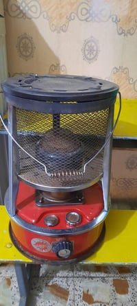 صوبة للبيع  شغالة كلشي ما بيها  ب 25 الف مكاني الحسينية 07712329676