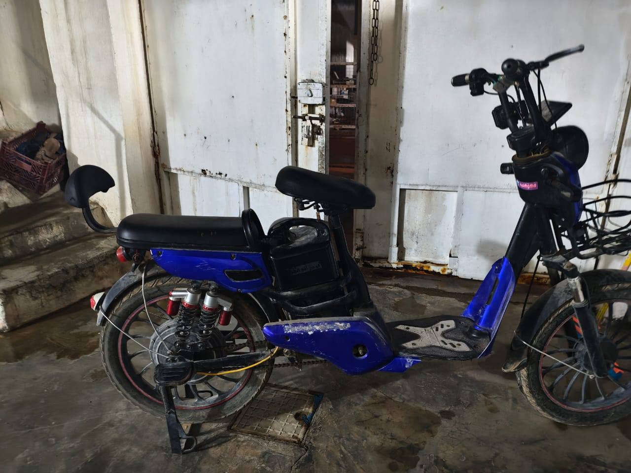 السلام عليكم
دراجه الشحن لبيع 
***********
