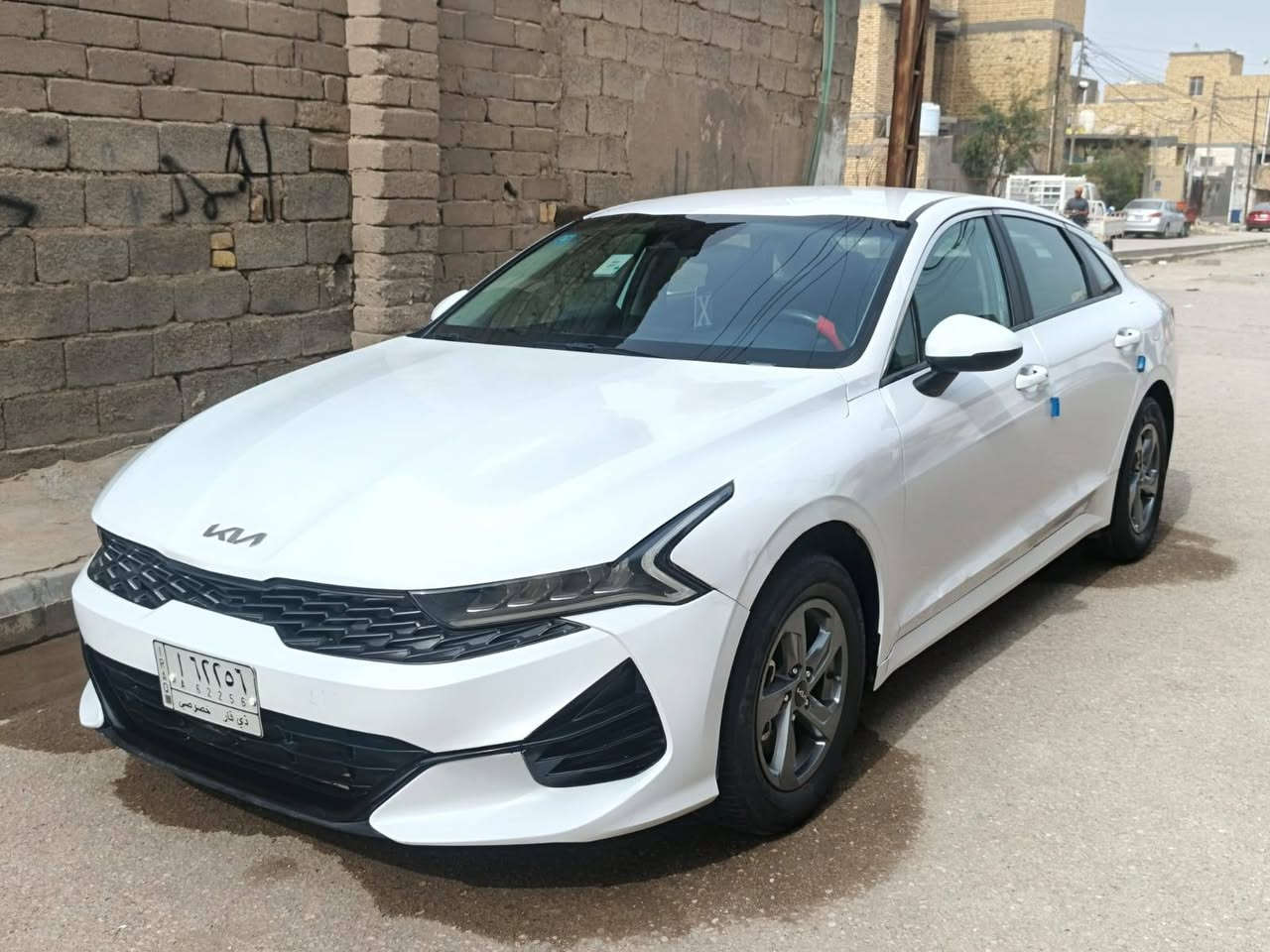 السلام عليكم مكلف بل النشر  كي فايف موديل 2023 وارد امريكي رقم ذي قار معوقين وكاله عامه بسمي بيه تبديل البنيد وصبغ جاملغ وباب خلفي والباقي كفاله عامه ضربه وصبغ وتبديل كير ومكينه شرط مامفتوحات ماشيه 50 فول مواصفات شاشه وكامره تحكم استيرن جيهتين حساس امامي وخلفي بلاجكتور لايت زنون اشاره بل المري مرايات شفط 5 ويل كب سايد بريك دكمه دواخل جدد ترايه كلش حلو السعر 145 مكان السيارة الناصريه ***********
