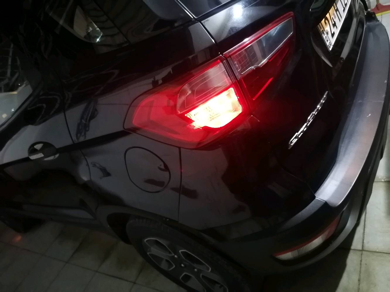 سياره فورد ايكو سبورت حادثها خلفي وارد أمريكي وكاله باسمي ماشيه 95 مكانها دورة رقم دهوك لونها اسود للاستفسار ع رقم متواجده ع واتساب 