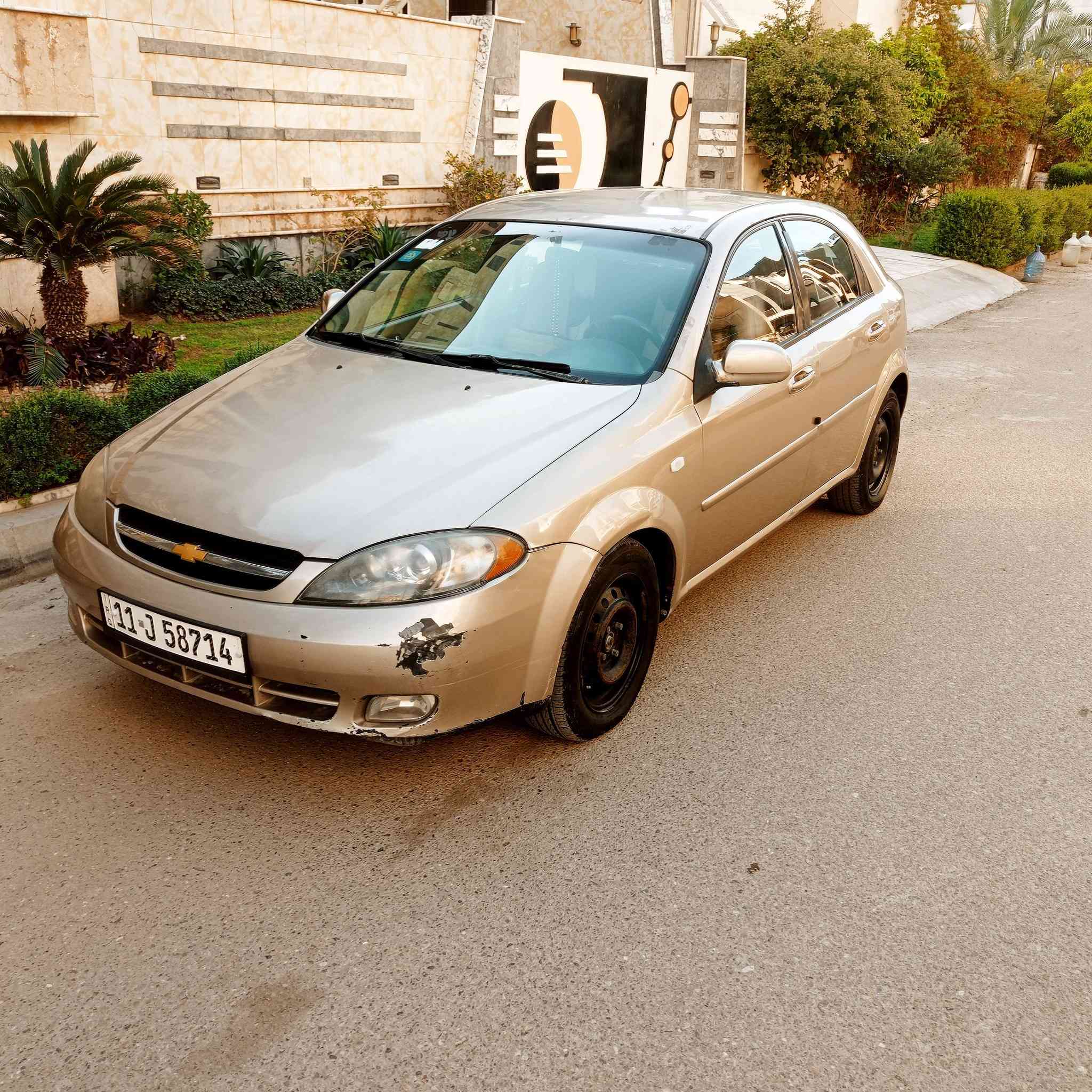 السلام عليكم 
أوبترا ذهبي 2006 خليجي مصبوغة عام للجمالية بدون حادث بدون دواخل 
كير اوتوماتيك + مكينة جاهزة
 تبريد نقص غاز فقط 
حدادية 70‎%‎
سنوية صالحة لغاية 2030 المكان بغداد زيونة 
السعر 52 ورقة وبيه مجال 

للاستفسار  ***********
 ‭0787 467 1786
