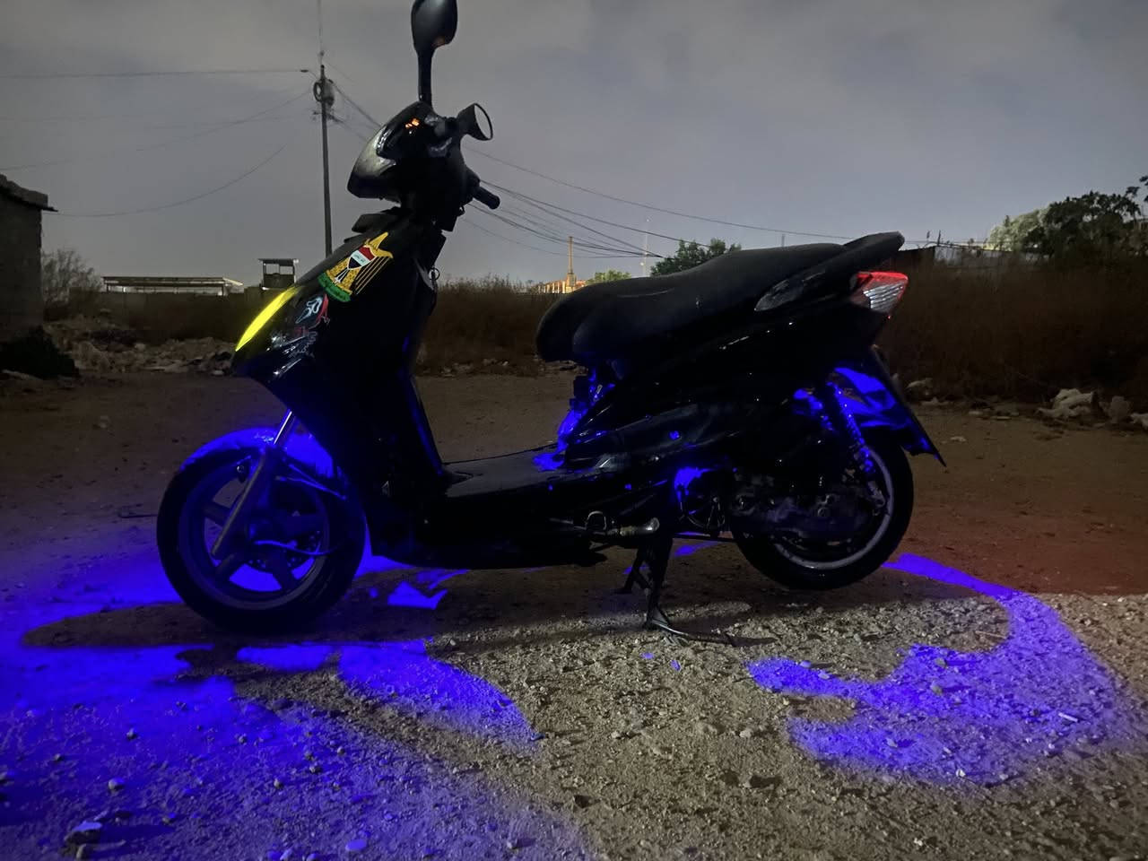 سلام عليكم سكنس نثيه 140 النقوصات البيها واضحه بلصور نكره سلف بكل وقت ناقصها بعد جوين مال كابريتر والله دراجه معدلها حلو وفايدتني اروح بيها الدوامي واجي بس محتاج فلوس ورايد ابيعها السعر 275وبيها مجال قليل ولا تكسرون ببيها لو ممحتاج مابيعها وشهر رمضان


**إذا كنت صاحب هذا الإعلان وتريد حذفه لأي سبب، رجاءا أرسل رسالة إلى الدعم الفني**