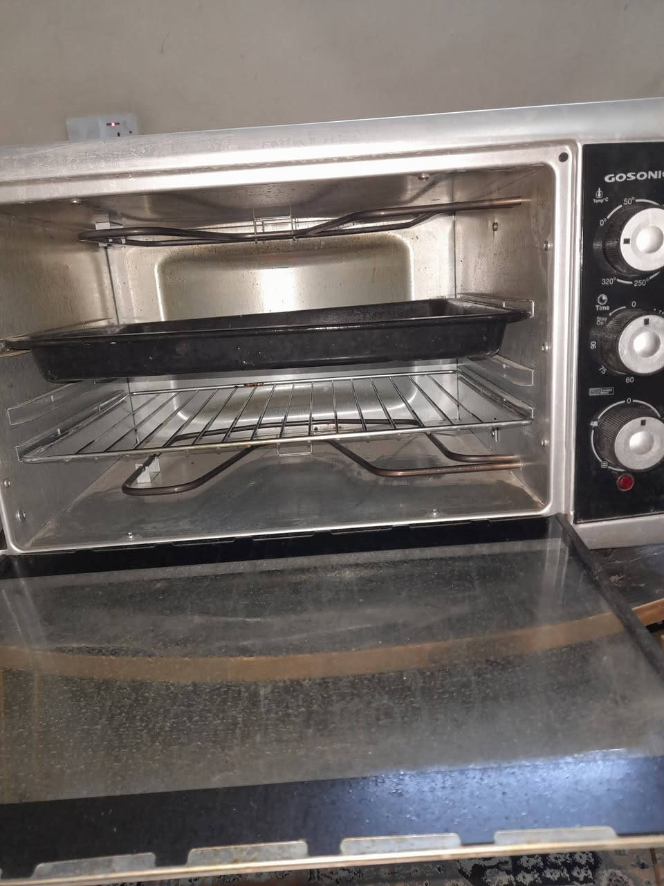 اغراض للبيع الدراجة الزركة ٣٥ الف والبيضة ٤٥ الف اصليات الاوفن ٤٠ الف الاعلام عدد ٣ الواحد ٢٠ الف الطبلات ٢٥ الف الميز الطعام ٤٠ الف المراوح الجدارية على ١٥ الف الوحدة المراوح المربعة على ٢٠ الف الزوج ٣٥ الف العدد ٦قطع بغداد البلديات ***********
