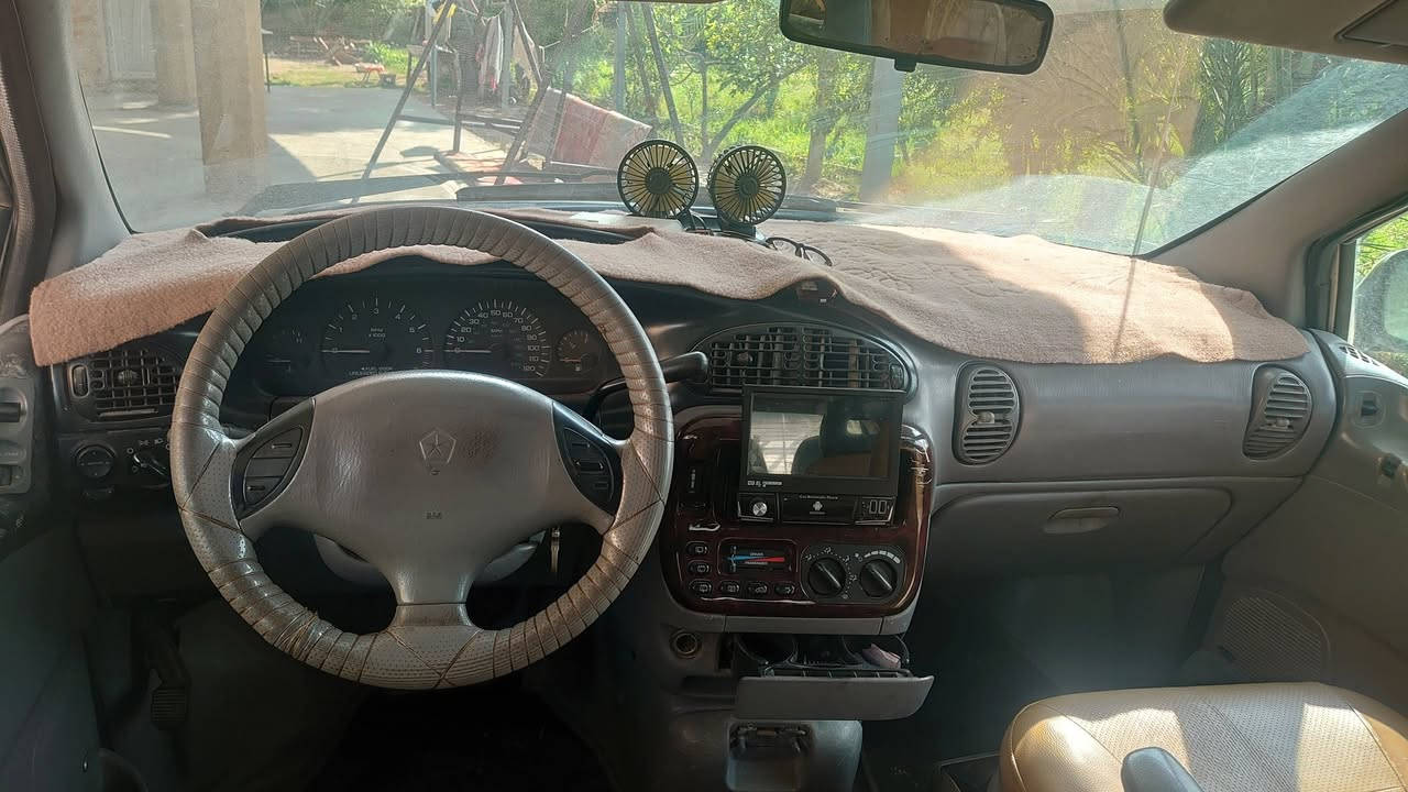 سلام عليكم من رخصه الادمن المحترم سياره دوج كرفان 1997 سياره بأسمي نضيفه بلاديه . سياره طفت كاطعه نار 
سعر 43


**إذا كنت صاحب هذا الإعلان وتريد حذفه لأي سبب، رجاءا أرسل رسالة إلى الدعم الفني**