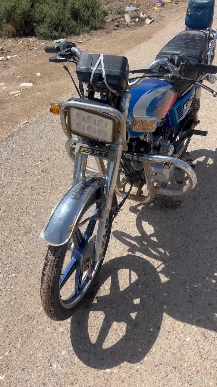 بارت مديل 2022 اوراق اصولي
‏￼سوق الشيوخ /// 550 وبيها مجال 

***********
