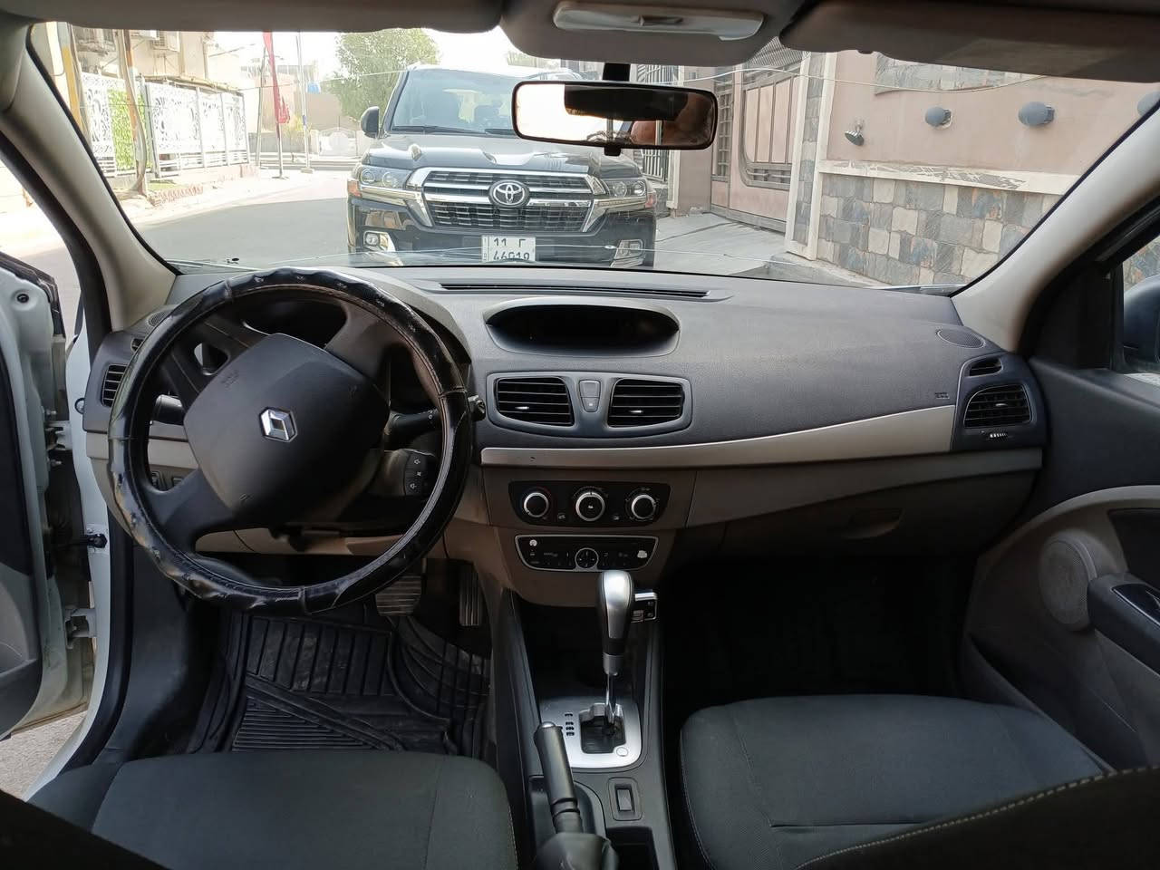 رينو ميكان للبيع213رقم بغداد انكليزي مكفول كير مكينه طخه بل جنطه
***********
