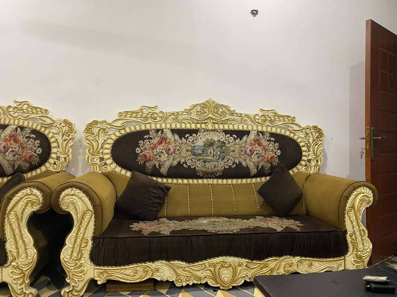 تخم تركي ملكي نضيف جدا البيع عشر مقاعد ٤٥٠ وبي مجال الرقم+964 773 359 5443


**إذا كنت صاحب هذا الإعلان وتريد حذفه لأي سبب، رجاءا أرسل رسالة إلى الدعم الفني**