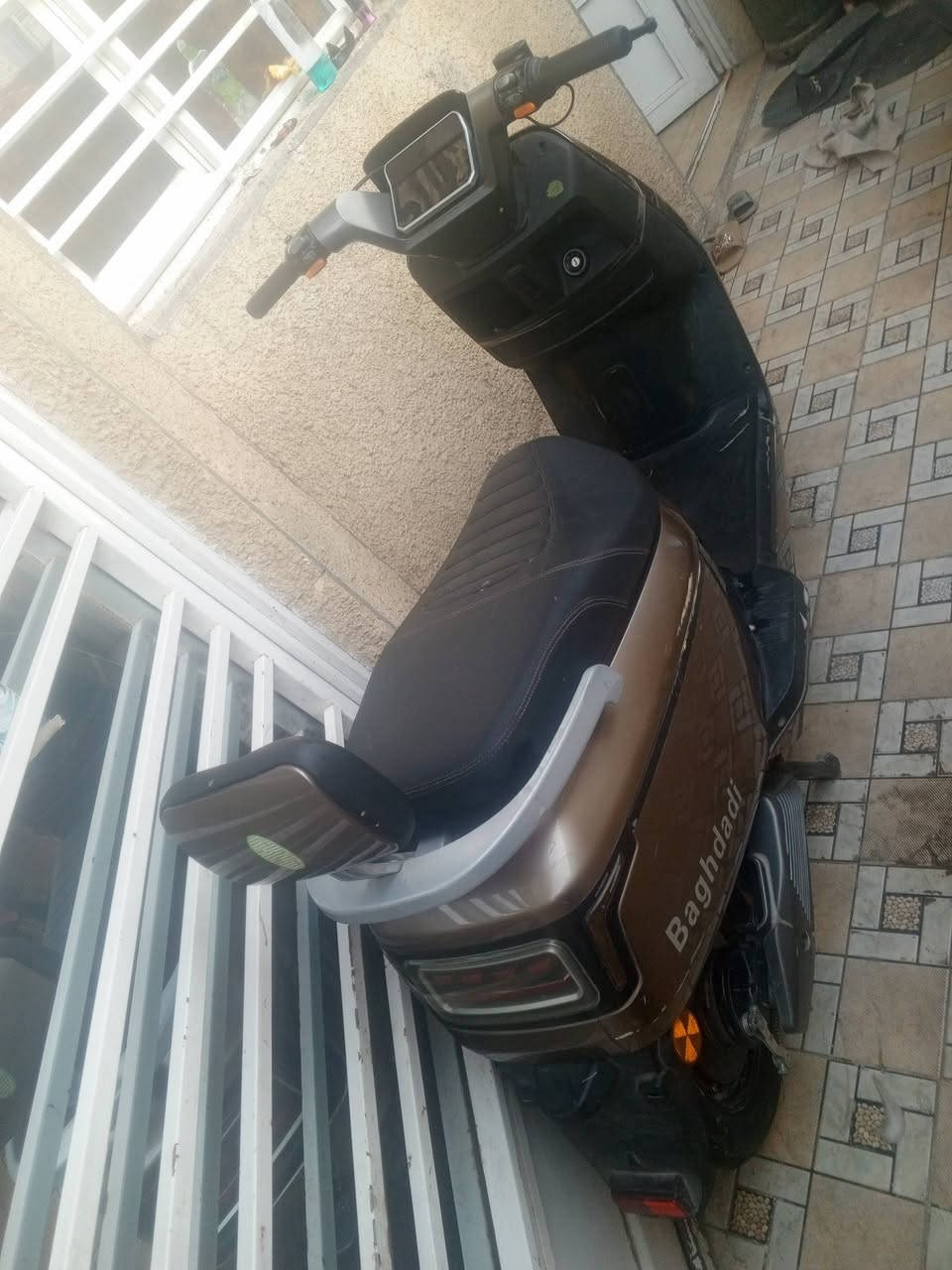 دراجة شحن 6 بطاريات سرعة 80 دراجة جديدة ومابيه اي نقص السعر 600 وبيه مجال للاتصال ***********
