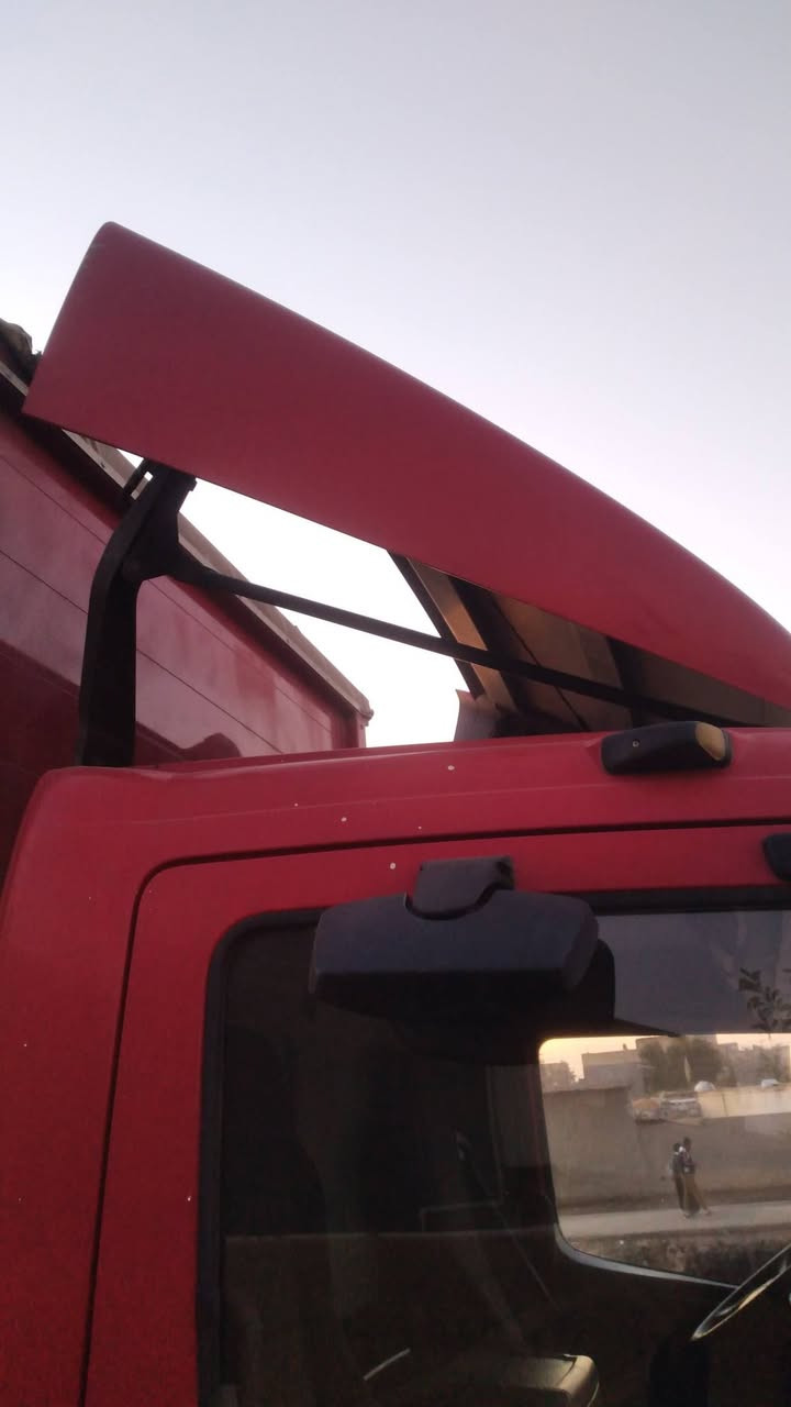 سلام عليكم كاسحه للبيع + جادر مسرح متكامل هوه وسقف + دعاميه  بلاديه + زوج صناديك بلاديات + عتله خلفيه   العنوان بغداد جرف نداف     ***********
