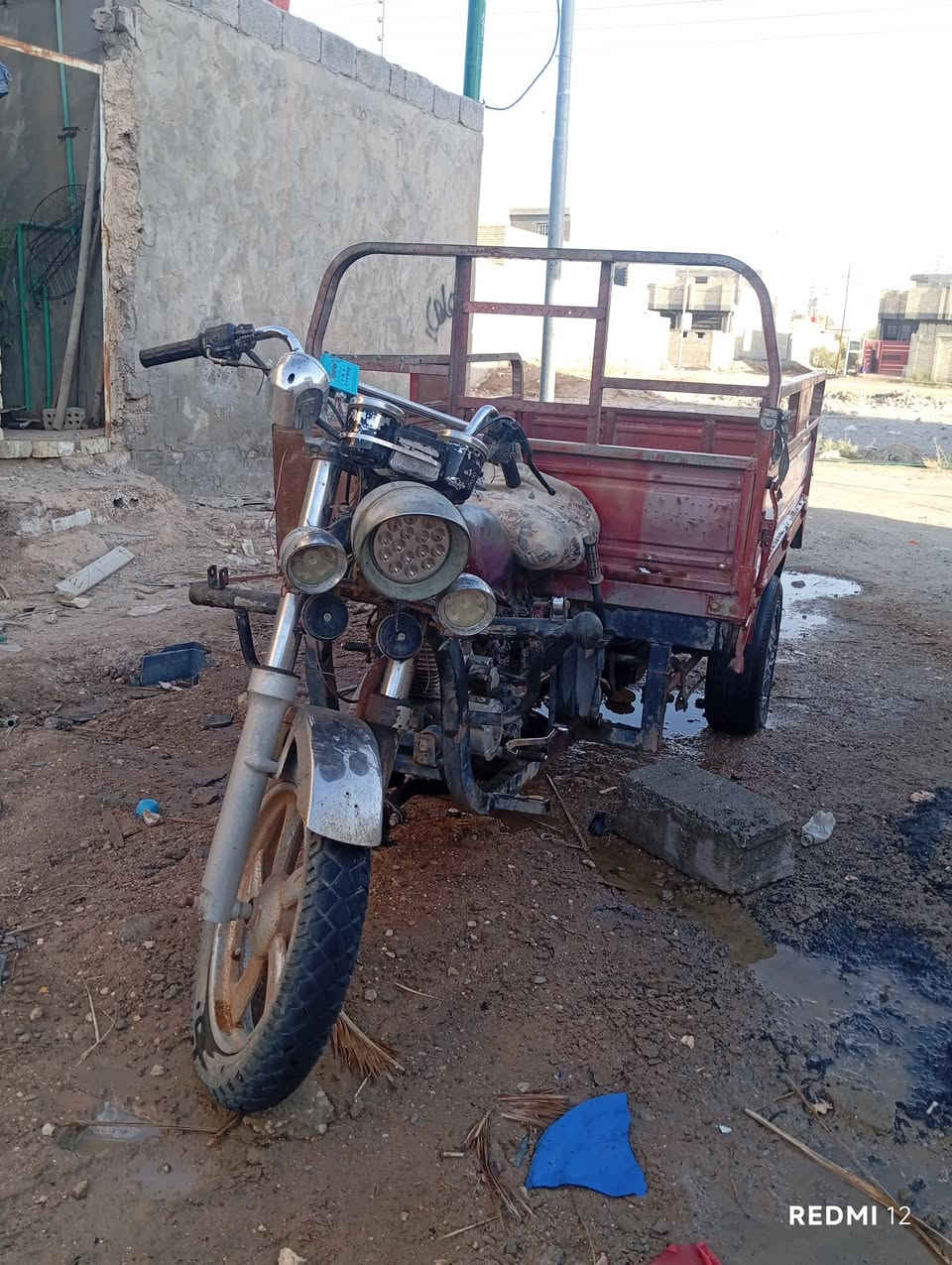 متاح ستوته ٢٠١٥ أوراقه ضايعه.  نظافته مثل ما واضح. بتصوير. العنوان كربلاء طويريج  ***********
