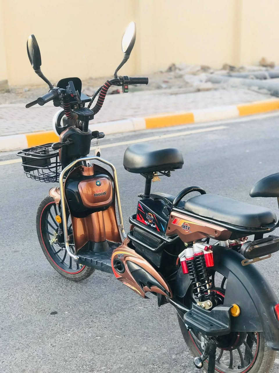 دراجه شحن جديد استخدام 3اشهر
بطاريات ليثوم 
الشحنه الوحده 35 الى،40 كيلو 
السرعه الحقيقيه 60
الدراجه كل نقص مابيها تاخذها على الفحص السعر 270 وبيها مجال


**إذا كنت صاحب هذا الإعلان وتريد حذفه لأي سبب، رجاءا أرسل رسالة إلى الدعم الفني**