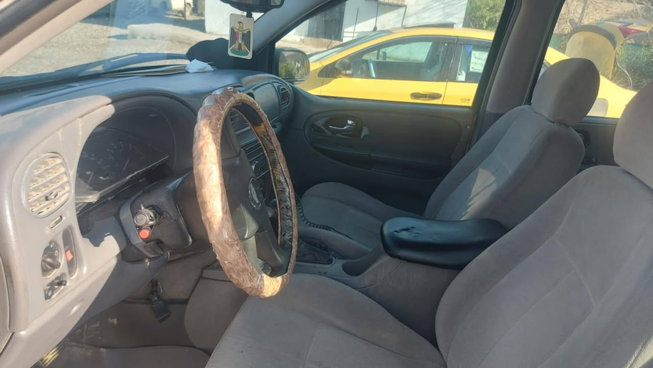 سياره بليزر 2005 مزايده مكينه أو كير بطه 3000 صبغ بلادي تدفئه
مكاني كركوك 
السعر 53 وبيها مجال 
***********
