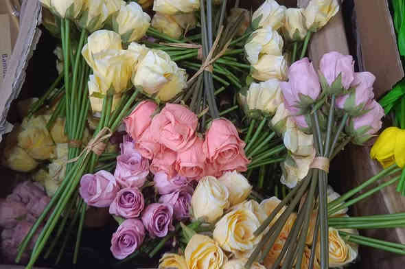 ورد يجنن ماسكه العروسه متوفر جمله ومفرد باسعار مناسبه جداً 
للحجز والاستفسار ماراسلتنا خاص او واتساب ***********
