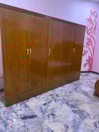 من رخصت مدير محترم الغرفه خمسه بيبان صاج داخل وخارج صاج نضيفه جدا اي ض...