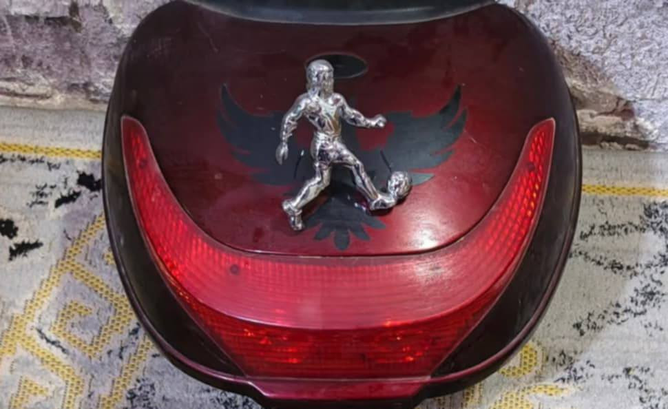 السلام سوبايه مع الجمبزه الي داخل الصور كلهن للبيع ابيع شلع مكاني كربلاء الشراي يتصل السعر شلع ب 125 الف ***********
