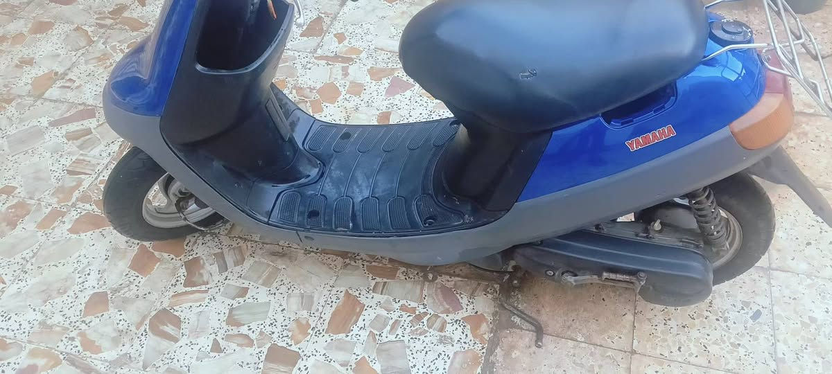 دراجه ياماها بطه فحل لبيع سعر 450عنوان ميسان دراجه ما نقصه شي اوراق و بسمي سلف هندر  كهربائيات كلهن شغاله رقم للأستفسار ***********
