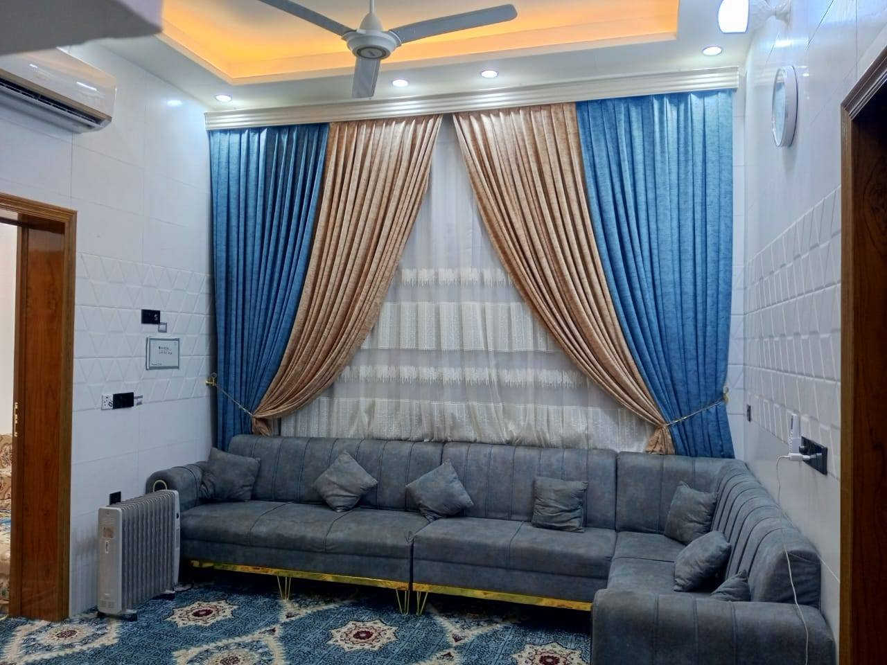 سند 25طابو زراعي إقرار محكمه السلام عليكم بيت للبيع المساحه ١٠٠ متر  طابق واحد بناء طابوق درجه اولى يحتوي على غرف سقبال وصاله ومطبخ وصحيات داخليه و خارجيه يصلح سكن أو حسينيه العنوان كربلاء البوببات عمود ٧٨ مجاور شركة. الكرار  بيع مستعجل سعر مناسب استفسار اكثر الاتصال بالأرقام التالية
***********

0781379413`
