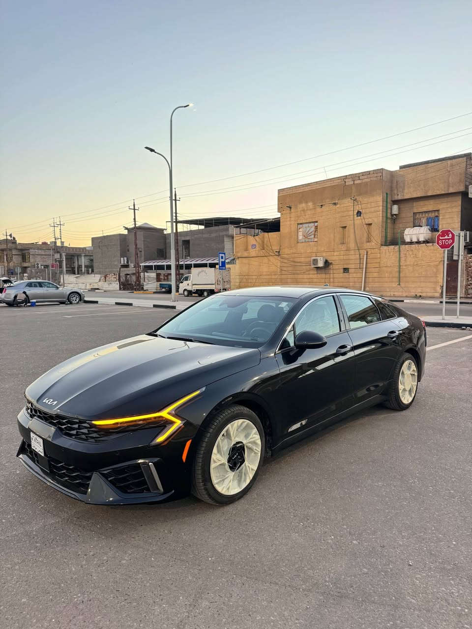 زيرو مديل 2025 K5 

 كيا فايف سيارة جديدة زيرو مكفولة من كلشي ماشيه 300 كيلو فقط رقم بصرة بسمي حره فول موصفات GT Line  السعر. 200 للستفسار : *********** البصرة, العراق
