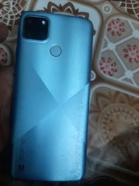 ريلمي سي 21y • بدل سماعة • للبيع