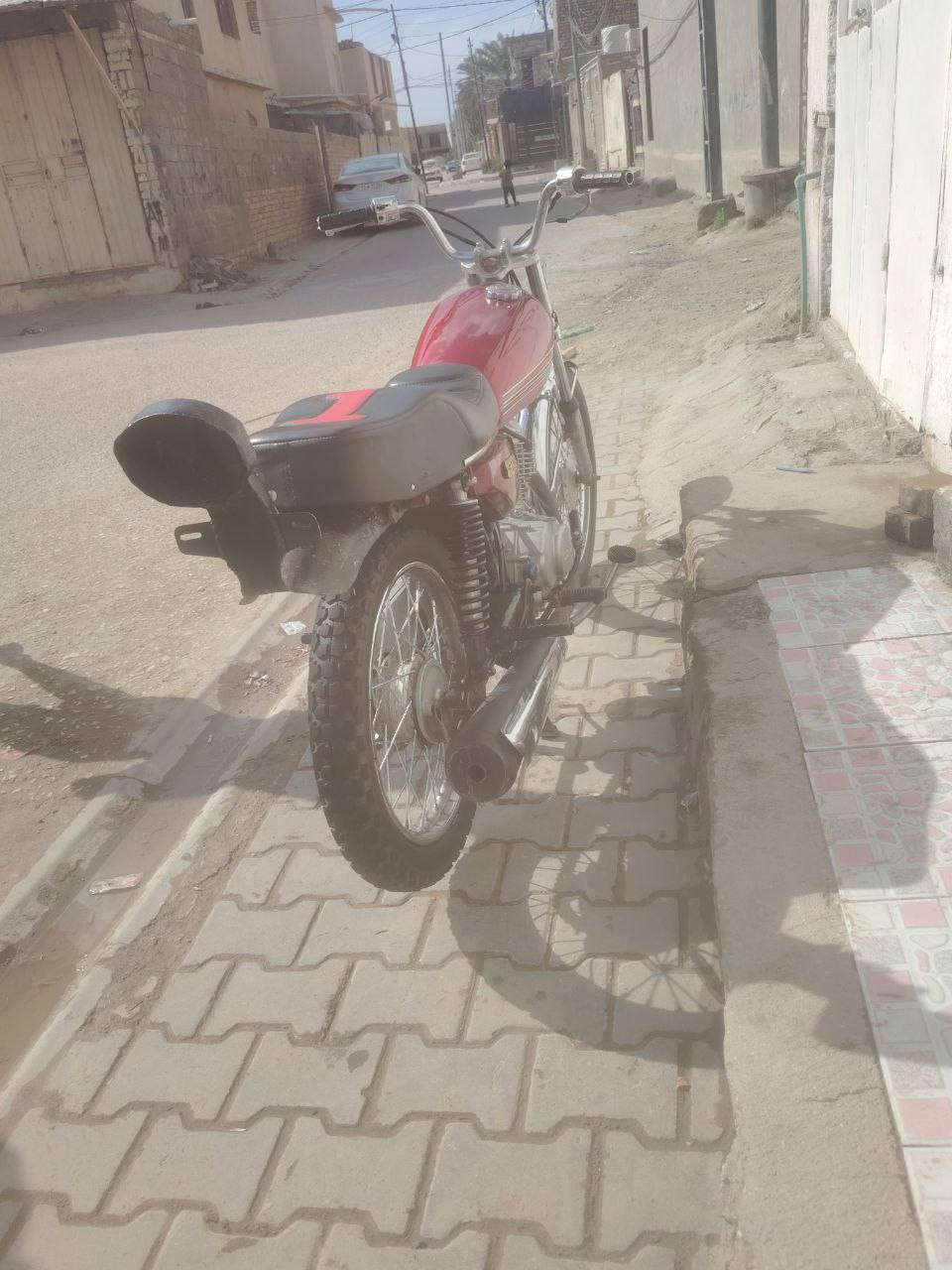 سلام عليكم دراجه ارشه لبيع اوراق صولي 
نضيفه وحلو السعر 550بيهه مجال كربلاء طوريج 
***********
