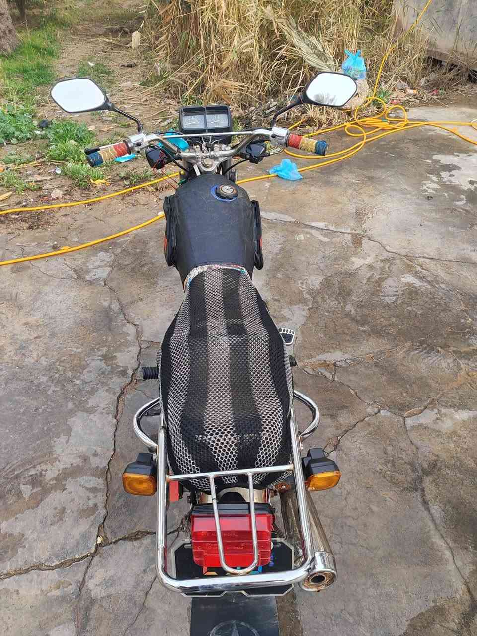 السلام عليكم 
تايكر موديل 20 دراجه نضيفه كلش 
كهربائيات كلشي شغال بلوتوث سماعاتها موجودات 
تجي تفحصها ع راحتك مكاني صويره ع تقاطع 
خاص موجود ***********
