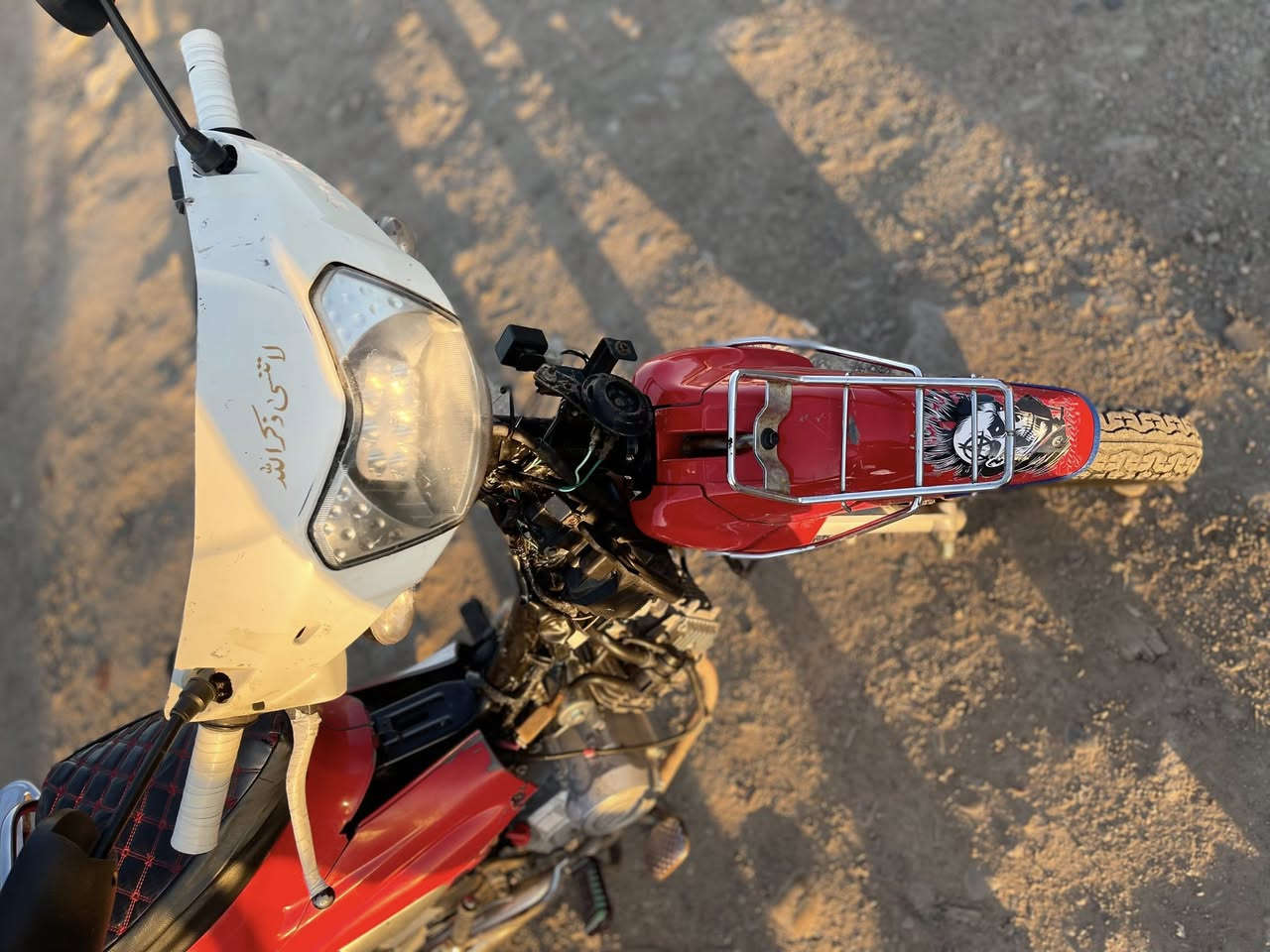 السلام عليكم البيع جاهز من كل شي المكان  بلد السعود السعر 550 ‭٠٧٨٤ ٨٠٥ ٩٤٨١‬
