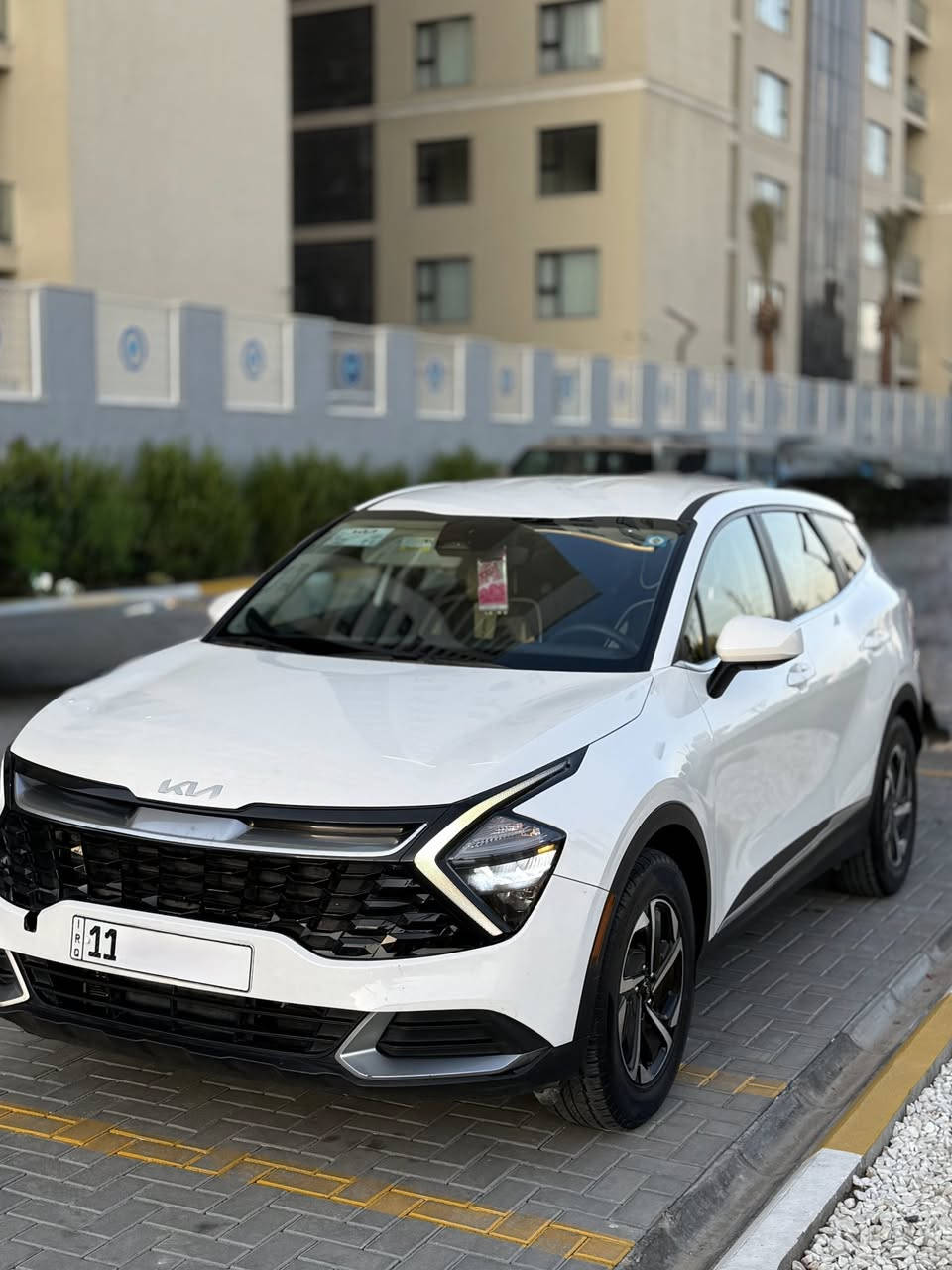 كيا سبورتج 2023 وارد امريكي هايبرد
محرك 1.6 تيربو هايبرد
شاشه
كامره
عداد دجتال متغير الالوان
انضمه قياده 
Sport
Eco
Smart 
نصام نزول من المنحدرات 
Autohold التوقف
السياقه شبه الذاتيه
تحديد مسار
گير ماوس 
صور الحادث مرفق
تبريد قطعتين
تبريد شاشه
حادثها جاملغ امامي وحافه من البنيد بدون دواخل السياره نضيفه جدا
ماشيه 89000km
مكان السياره بغداد
السعر 185 وبيها مجال للشراي.

***********للاستفسار
