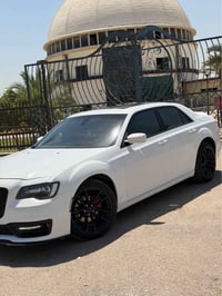 كرايسلر 300C • V6 3.6 • ماشي ٥٨٠٠٠