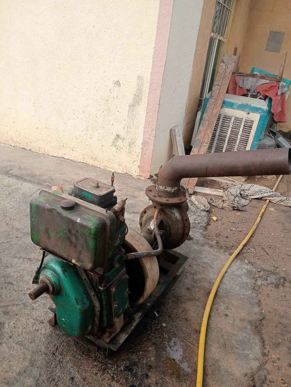 ماطور 10حصان اخو الجديد شغال كامل مذب جديد السعر 350 العنوان بابل كفل هذا رقمي ***********
