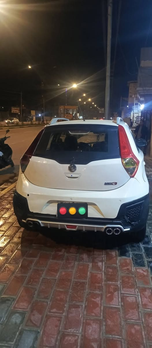 سلام عليكم
سياره MG 3 2014

سياره صيني وارد امريكي 

بيه ضربه جاملغ خلفي و شويه قبق جنطه بدون دواخل 

نص فول رقم اربيل سنويه صاقطه السياره كير و مكينه كورله 1600 شوكت ما يعجبك اداورلك 

سعر 49 بيه مجال بصيط 
مكاني كربلاء 

رقمي ***********
