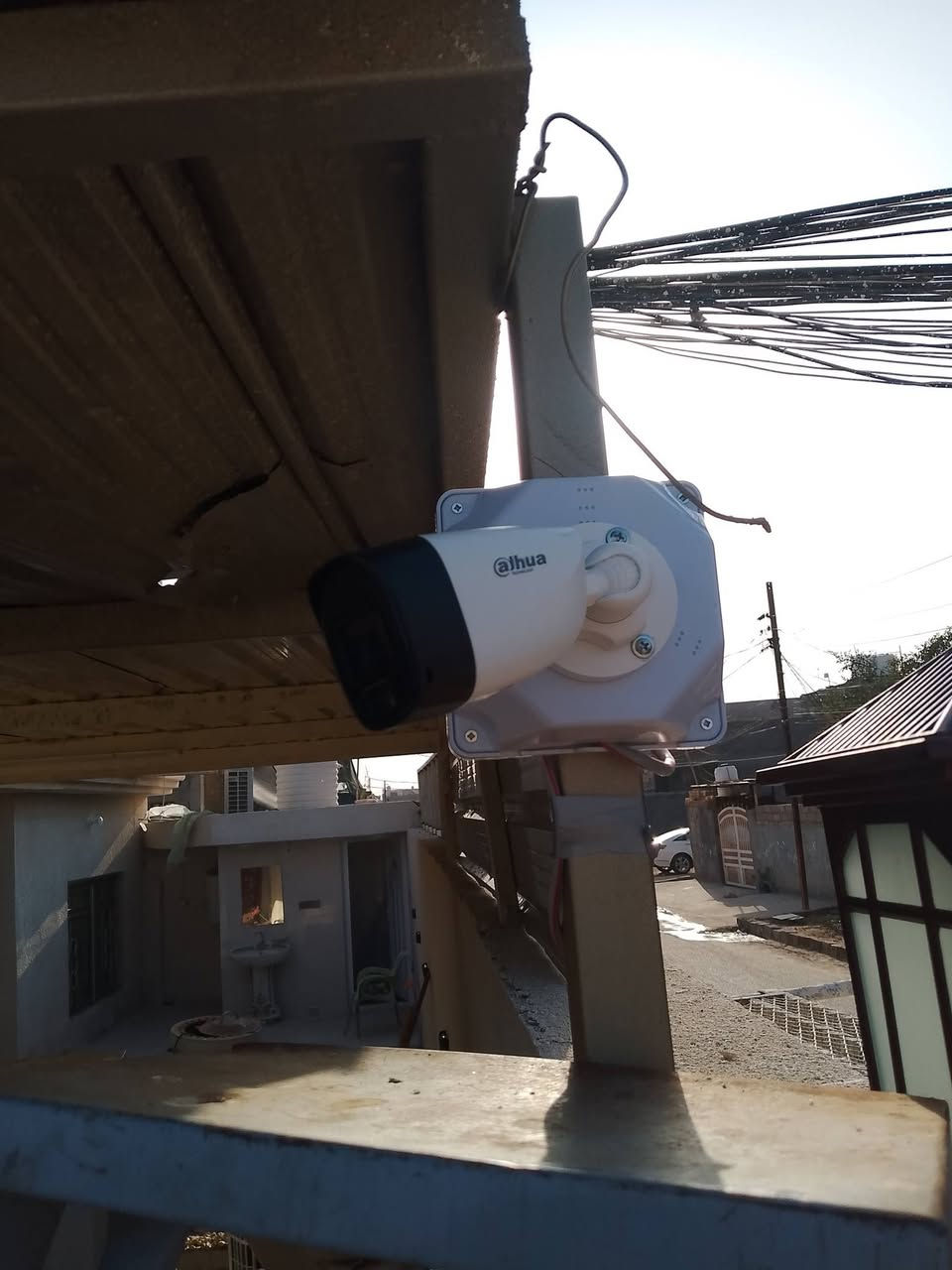 الأمان يبدأ من هنا 🔐
راقب كل زاوية… واطمئن على ممتلكاتك على مدار الساعة 📹
كاميرات مراقبة عالية الدقة مع عرض مباشر متعدد القنوات،
وضوح نهاري وليلي، وزوايا تغطية ذكية تضمن لك راحة البال.
✔️ حماية مستمرة
✔️ متابعة فورية من شاشة واحدة
✔️ تصميم قوي يتحمّل الظروف الخارجية
لأن أمانك لا يقبل المساومة… اختر الحل الذكي للمراقبة.
📞 رقم الهاتف: ***********
💬 التواصل: واتساب أو مراسلة الصفحة مباشرة
⏰ متوفرون للرد على جميع الاستفسارات
