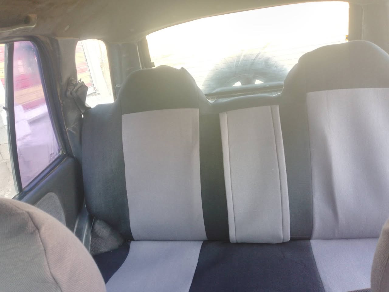 سبورتج موديل 1993 محرك كاز البلادي كير عادي مكفولات صبغ جماليه حداديه خير من الله كهربائيات كله شغاله
سنويه جديده رقم دولي شرط تحويل سعر 43 وبيه مجال العنوان ديالئ الخالص الاسود *********** ملاحظه تبريد غاز مابيه يعني عاطل
