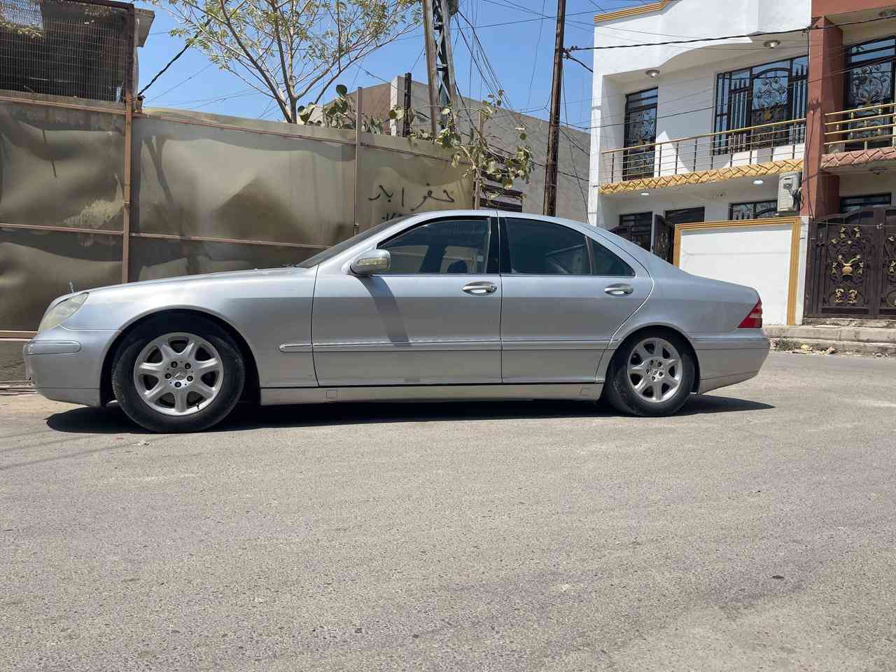 مارسيدس غواصه s500 ثمانيه سلندرV8

السعر 83$

موديل2000  السيارة فول مواصفات وارد يابان
 

السيارة كارتون جديدة بمعنا الكلمة دخول جديد

كفاله عامة  

رقم كركوك قرار 48 مفحوصه وكاله ثاني يوم 

مكان النجف 

 *********** الخاص مغلق
