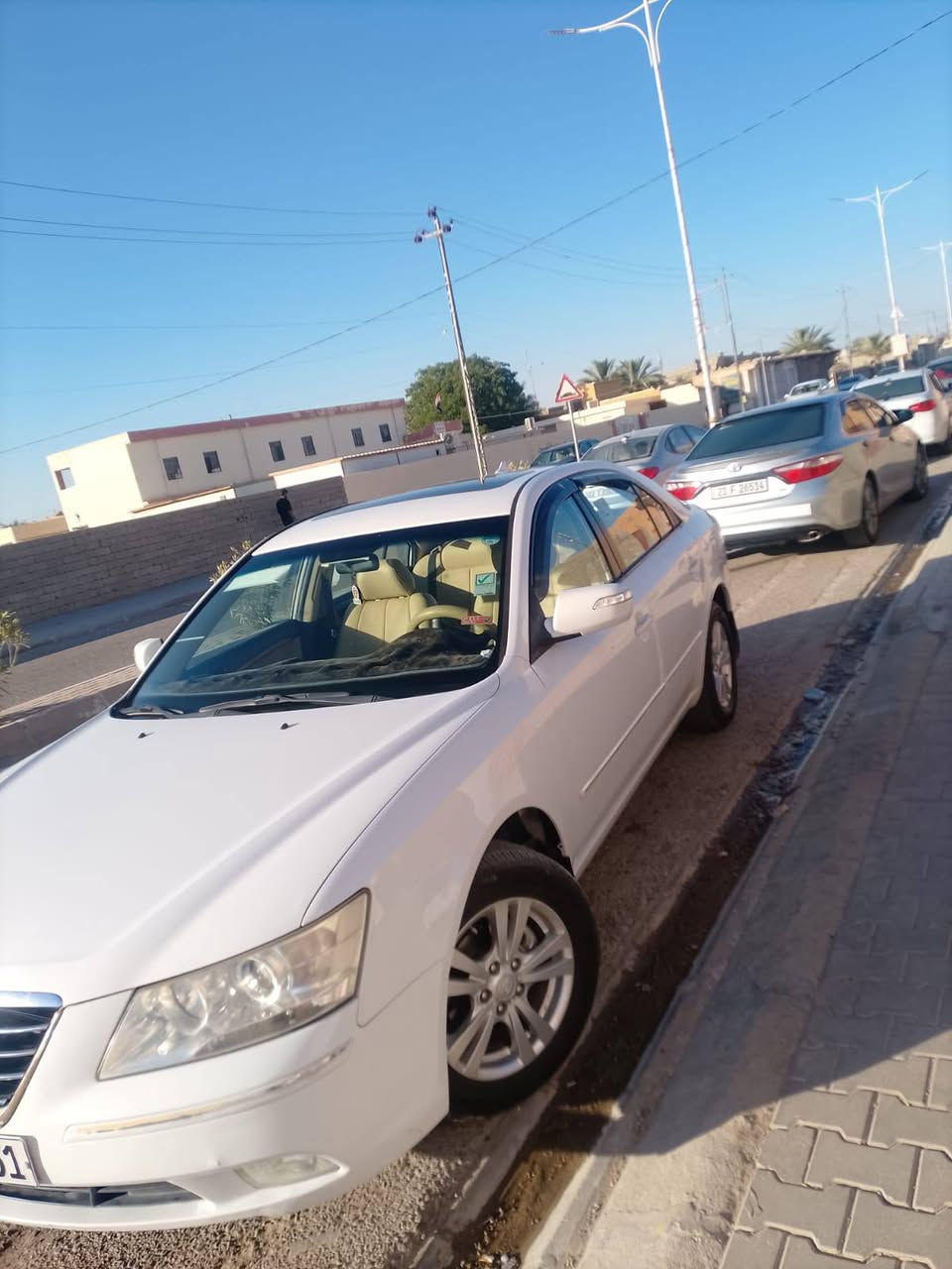 السلام عليكم سوناتا للبيع محرك 2000
خليجي 
سياره جديده حيل 

ارقام وسنويه جديده 
***********
