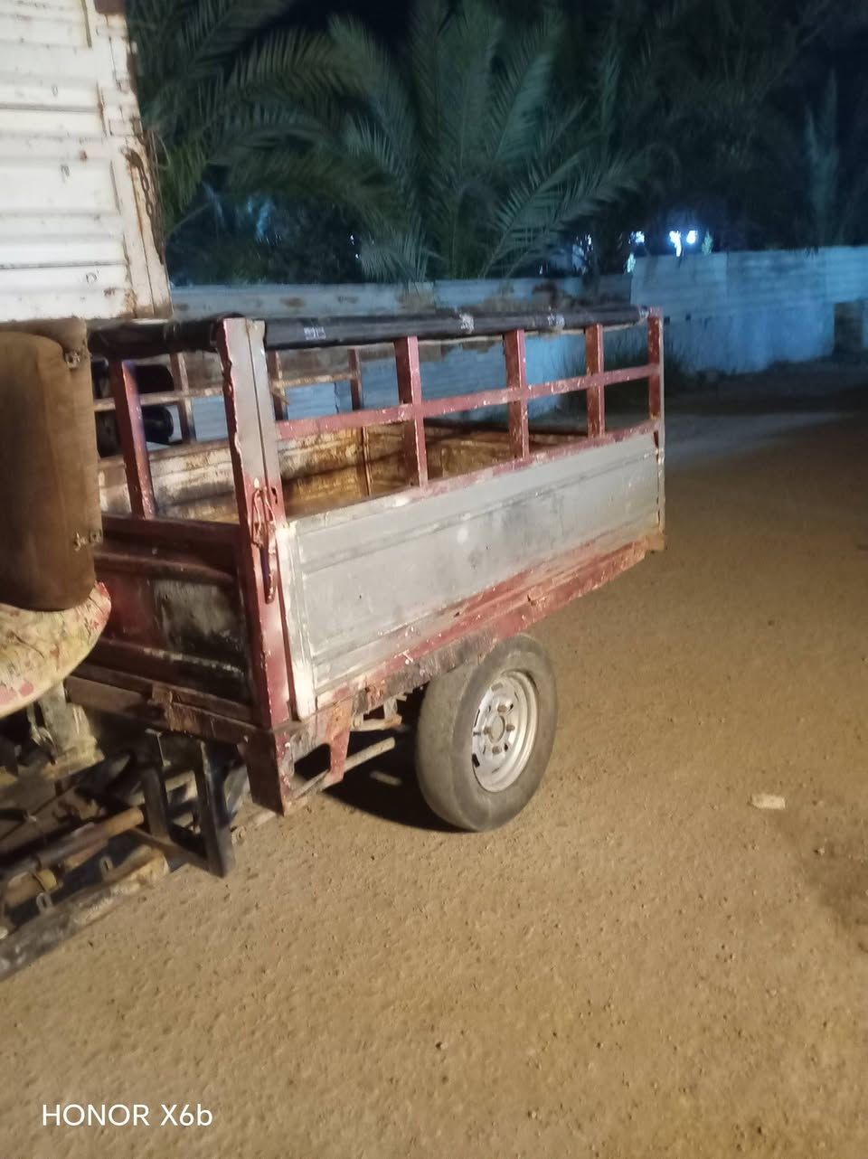 سلام عليكم ستوته ام تيار للبيع كلك كلك سعر 350 مكان يم شركت تاج حفريه ***********واتساب

