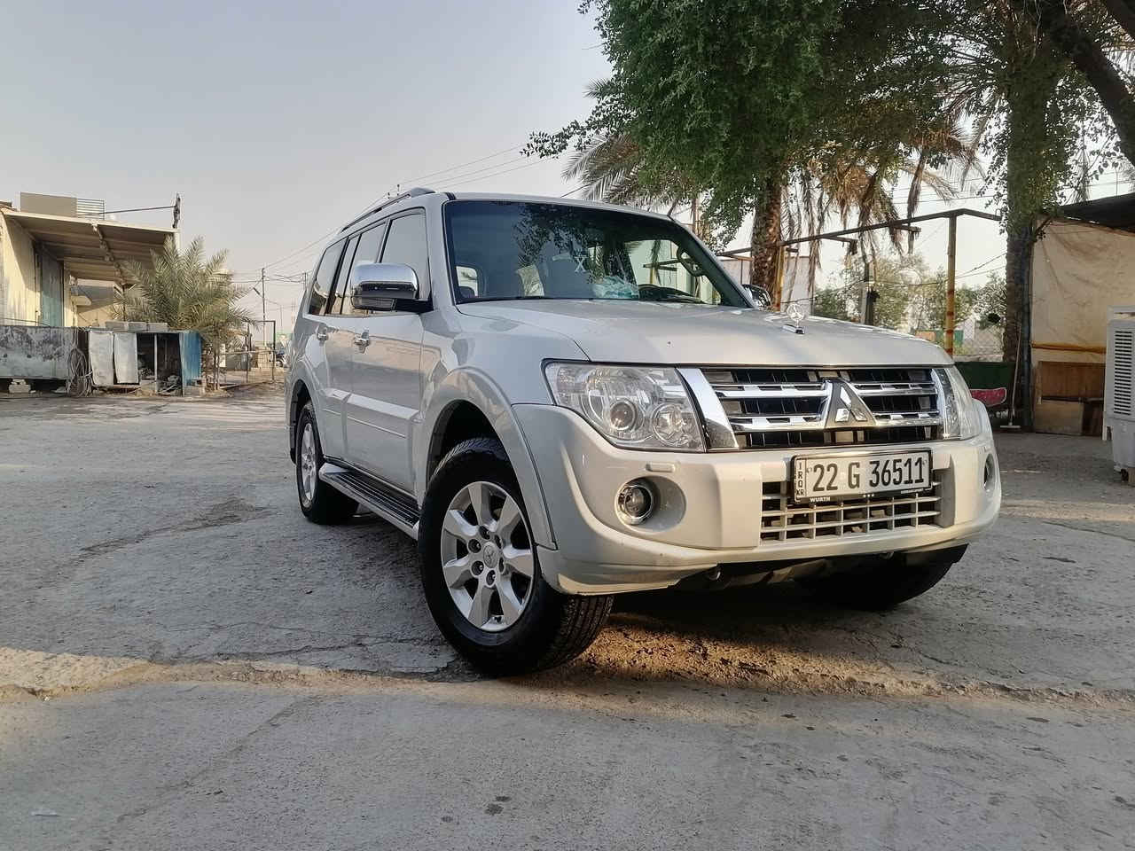السلام عليكم للبيع ميتسوبيشي باجيرو مديل2014 مكفولة كفالة عامة كير مكينة حدادية على وضع الشركة فول مواصفات كشنات كهرباء مراية كهرباء اشايري بلمري فتحة سقف زراك لايت حساسات امامية خلفية كامرة خلفية شاشة نضام تثبيت سرعة سبعة راكب 3 قطع تبريد فور ويل4X4 لون السيارة ابيض صدفي حجم المحرك 6سلندر 3500 المرغوب رقم السيارة اربيل السعر177 وبيهة مجال مكان السيارة ديالى_بعقوبة للتواصل الاتصال على الرقم ***********☎️
