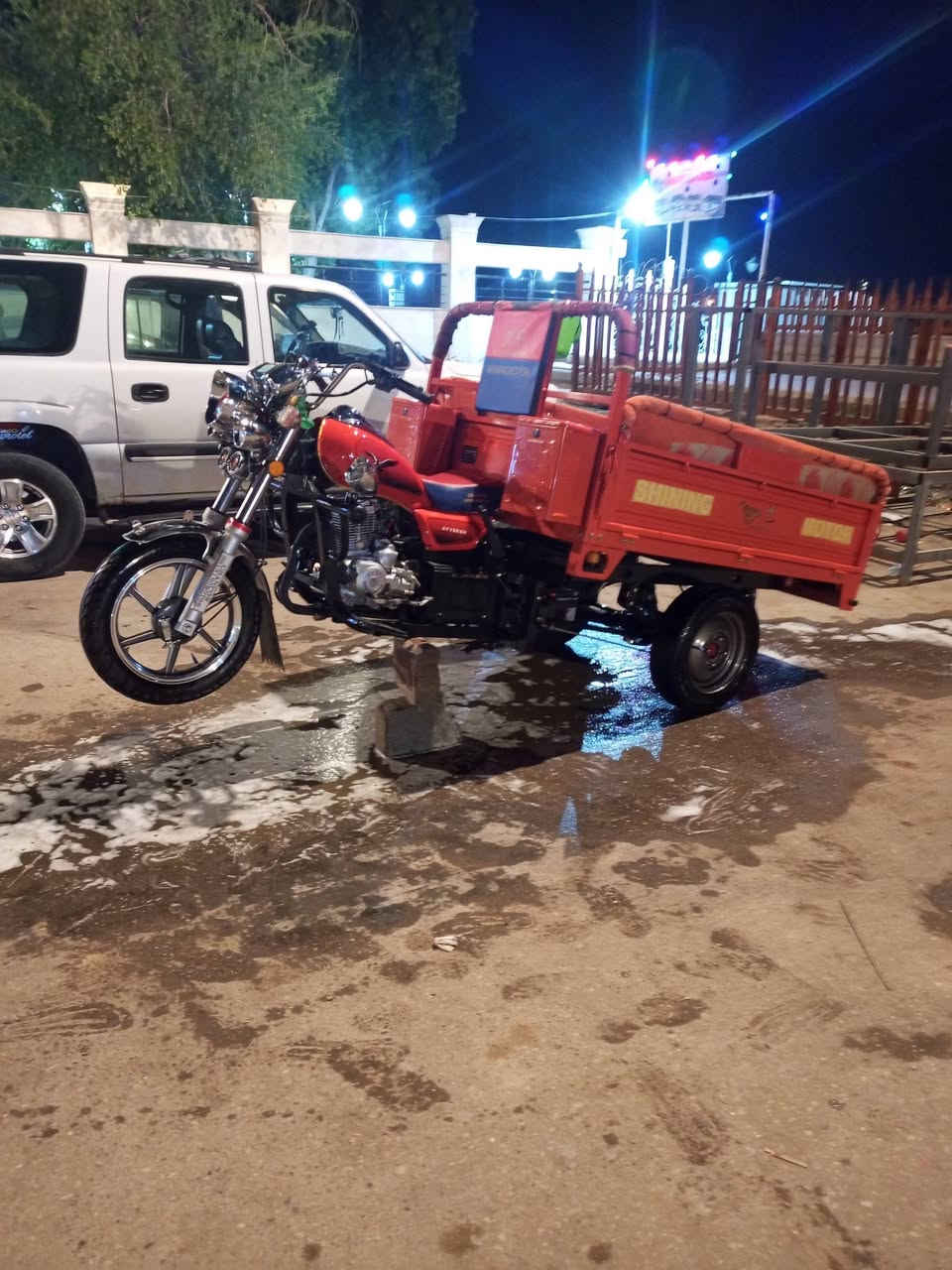 سلام عليكم ستوته كربلايه وراق موديل 2023 صارله شهر من طالعه للبيع المكان البصره القرنه وهاذ رقمي *********** ولمو شراي لا يضل بس يراسل
