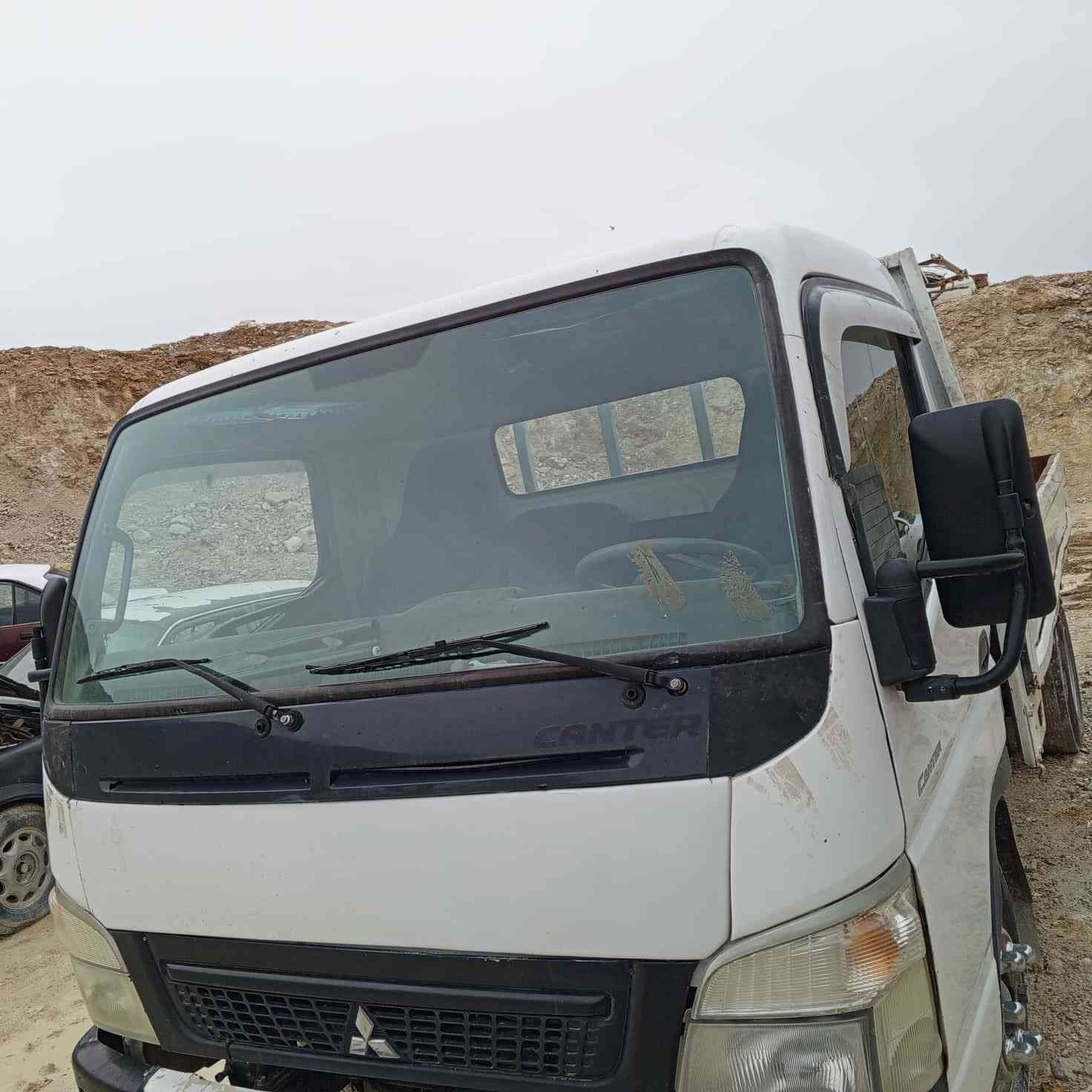 السلام عليكم للبيع كنتر موديل 11 رقم اربيل تحويل مباشر 
مكينه بيها تبخير بدون تنقيص 
تخم تاير ويل 17 ونص كير اكسل خير من الله سعر 135 وبيها مجال لشراي ‏***********‏
