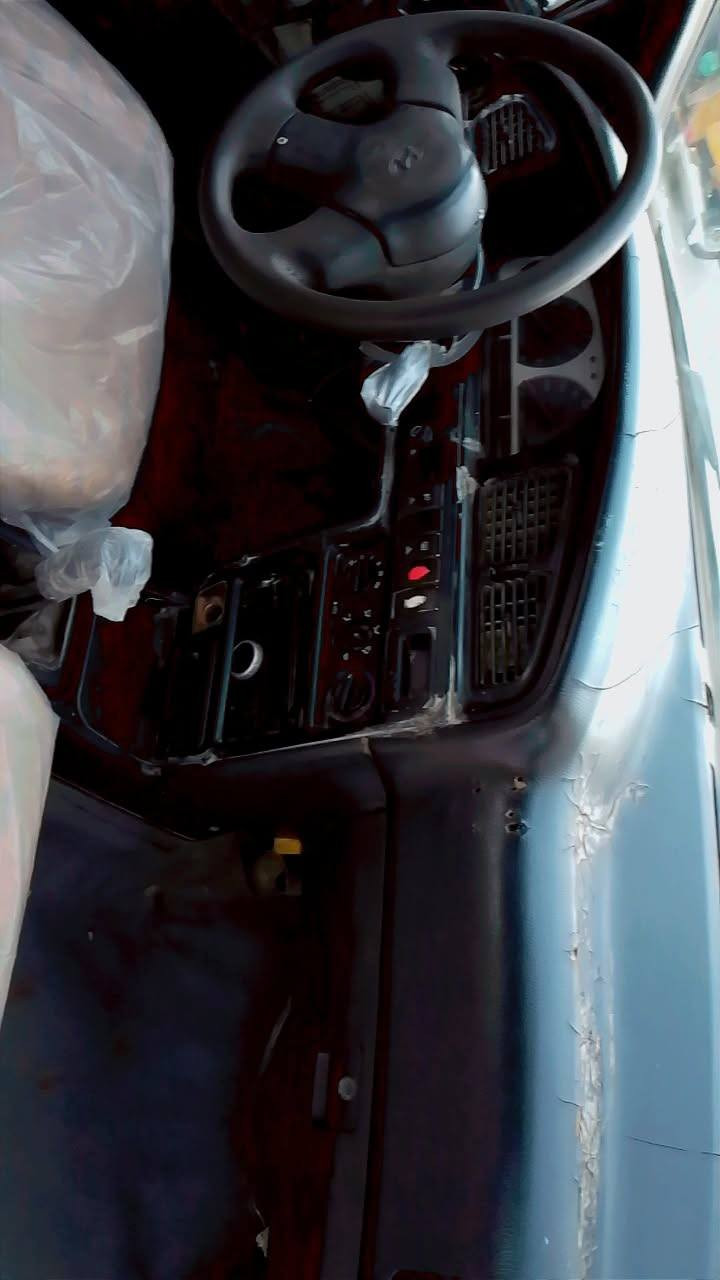 سلام عليكم هونداي لنتر للبيع مكينه اوكير كارتون كير عادي حداديه دواخل حلوه تخم تاير سنويه صاقطه بل 2021 سياره حلوه اوسعره ابلاش 18وارقه اوبيه مجال الشراي ابخدمته اتصال فقط ***********
