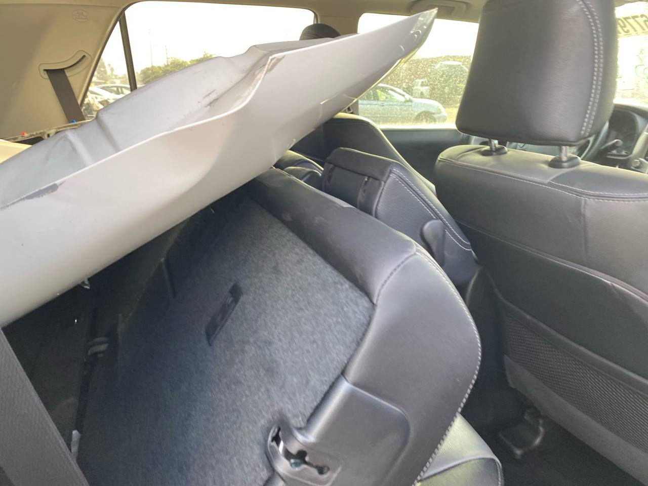 اللهم صل على محمد وآل محمد
وصول جديد بعدها باربيل . 
فوررنر 24 ابيض حادثها فقط خشم البنيد . 
بدون ايرباك مفتوحه الجاملغات بدون ضربه حتى ما يتاذن بالابواب تم ارجاع الجاملغات بدون اي سمكرة فقط البنيد انصبغ . صدر وايرباك وراديترات كلهم سليمة
مواصفات فول بريموم عدا الكامره الامامية
بعد باچر اروح ارقمها الي يحب ياخذها ابيع مرقم وكامل بأسمه ب33 الف اما اذا صارت القسمه ومابعت فأكيد رح يصعد بعد سعرها 
مكاني بغداد والسياره باربيل 
***********
