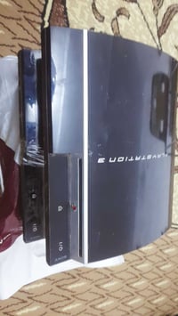 بلايستيشن ٣ • ٣قطع • عاطلات