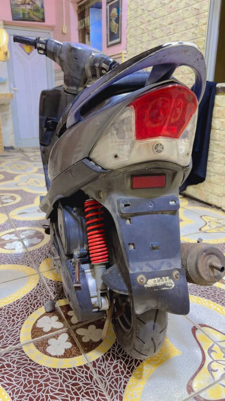 دراجه ماكس عدله نظيفه ما مافتوحه ابد
السعر 800 الف وبيها مجال شي بسيط للشراي  
***********
