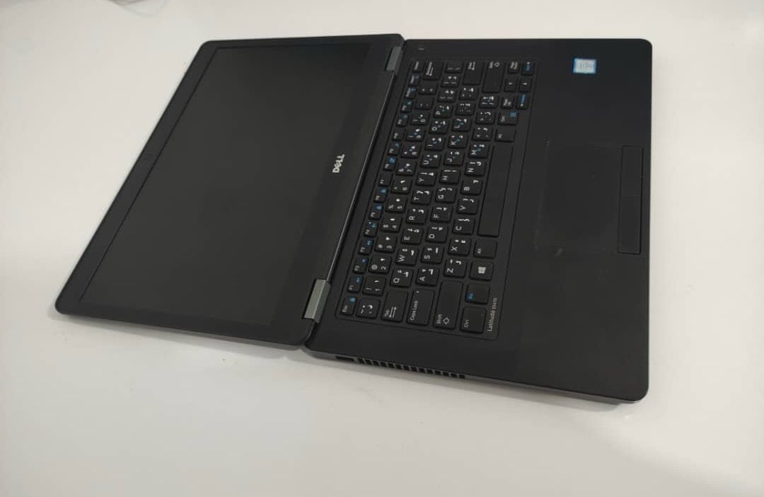 لابتوب Dell Latitude E5470 (Core i5 جيل سادس) - السعر 190 ألف

السلام عليكم ورحمة الله،

للبيع لابتوب ديل (Dell) موديل Latitude E5470، لابتوب فئة أعمال نظيف جداً وجاهز للاستخدام المباشر. الجهاز سريع جداً بفضل هارد الـ SSD ومنصب عليه ويندوز 11 وأوفيس 2016.

💻 المواصفات بالتفصيل:

 * الموديل: Dell Latitude E5470

 * المعالج (CPU): Intel® Core™ i5-6200U (الجيل السادس)

 * الرام (RAM): 8 جيجابايت (8GB)

 * كرت الشاشة (GPU): Intel® HD Graphics 520 (مدمج)

 * نظام التشغيل: Windows 11 (أصلي)

 * الشاشة: دقة 1366x768 (HD)

 * البرامج: مُنصب عليه مجموعة أوفيس 2016 (وورد، إكسل...إلخ)

✅ حالة الجهاز والملحقات:

 * التخزين (الهارد): هارد سريع جداً SSD بحجم 256 جيجابايت (يفتح النظام بثواني).

 * البطارية: ممتازة، تدوم حوالي 3 ساعات (حسب الاستخدام).

 * النظافة: الجهاز نظيف جداً ومكفول من أي مشكلة.

 * الملحقات: يأتي معه الشاحن الأصلي + ماوس هدية.

💰 السعر والمكان:

 * السعر: 190 ألف دينار

 * المكان: الناصرية - الشموخ.

للتواصل والاستفسار، يرجى إرسال رساله على الوات ساب 



‭0777 364 4026‬