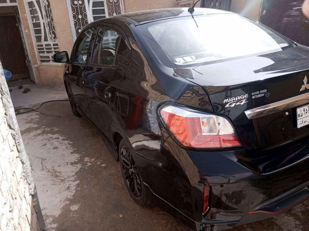 مستوبوشي ميراج موديل 24G4للبيع دخول جديد ضرره جاملغ وبنيد صفحه السايق سعرهة 95ورقة بدون رقم يعني مدفوع الكمرك اب اسمي للستفسار هذا رقمي ***********.
