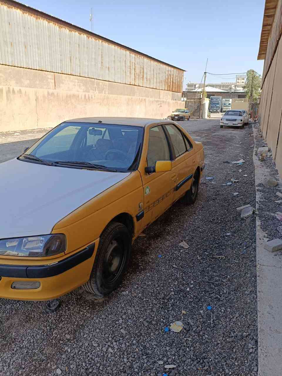 سياره مديل 11سنويه جديده مصفره سياره مكينه وكير شادهن جدد تبريد ثلج كهربايات شغاله سياره رادله تعدل لبدي شي خفيف ‭٠٧٧٤ ٠٧٦ ٨٨٧٣‬
