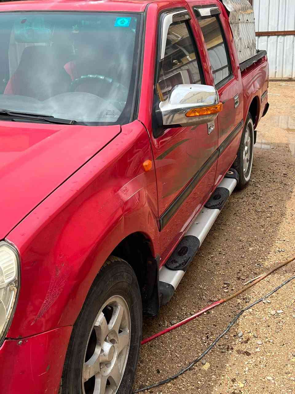 بيك اب فوتون مكفولة من الضربة والصبغ مكينة وگير مكفول موديل 2013 بإسمي رقم انكليزي كربلاء جديدة ونظيفة كهربائيات كلها شغالة تبريد شغال السعر 50 وبيها مجال قليل
***********
