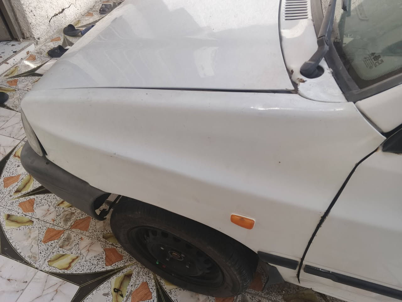 سلام عليكم سايبا موديل 12 رقم بغداد انكليزي باسمي هزه وسنويا جدد بعدهن محرك كير صدر كهربائيات تبريد ثلج مبدل بيها بس بنيد هاذ كل الي اعرفه عن السياره سعر 35وبيها مجال قليل رقم *********** واتساب شرط التحويل
