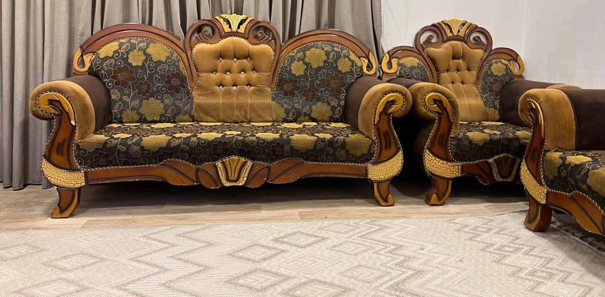 تخم شبح 10 مقاعد مستخدم بحاله جيده 
400 الف بغداد, العراق


**إذا كنت صاحب هذا الإعلان وتريد حذفه لأي سبب، رجاءا أرسل رسالة إلى الدعم الفني**