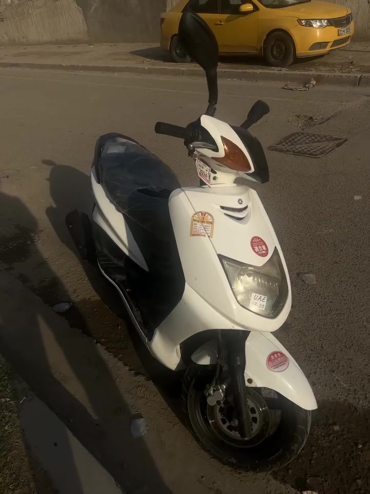 سكنس ثنيه كامله مكمله ما بيه اي نقص دراجه خير من الله للجناي سعر ٦٥٠ ألف وبيه مجال حك جيه شراي يراسلني خاص ***********
